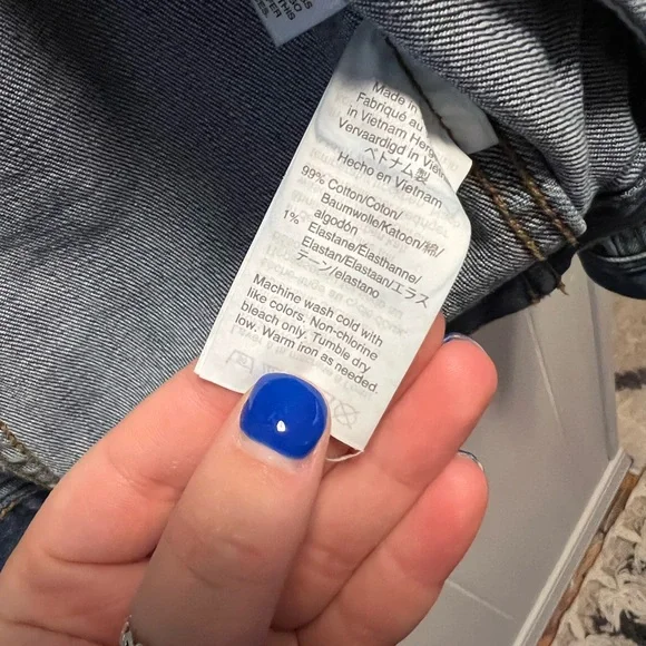 J.Crew dark wash cropped jean jacket small - Picture 6 of 6